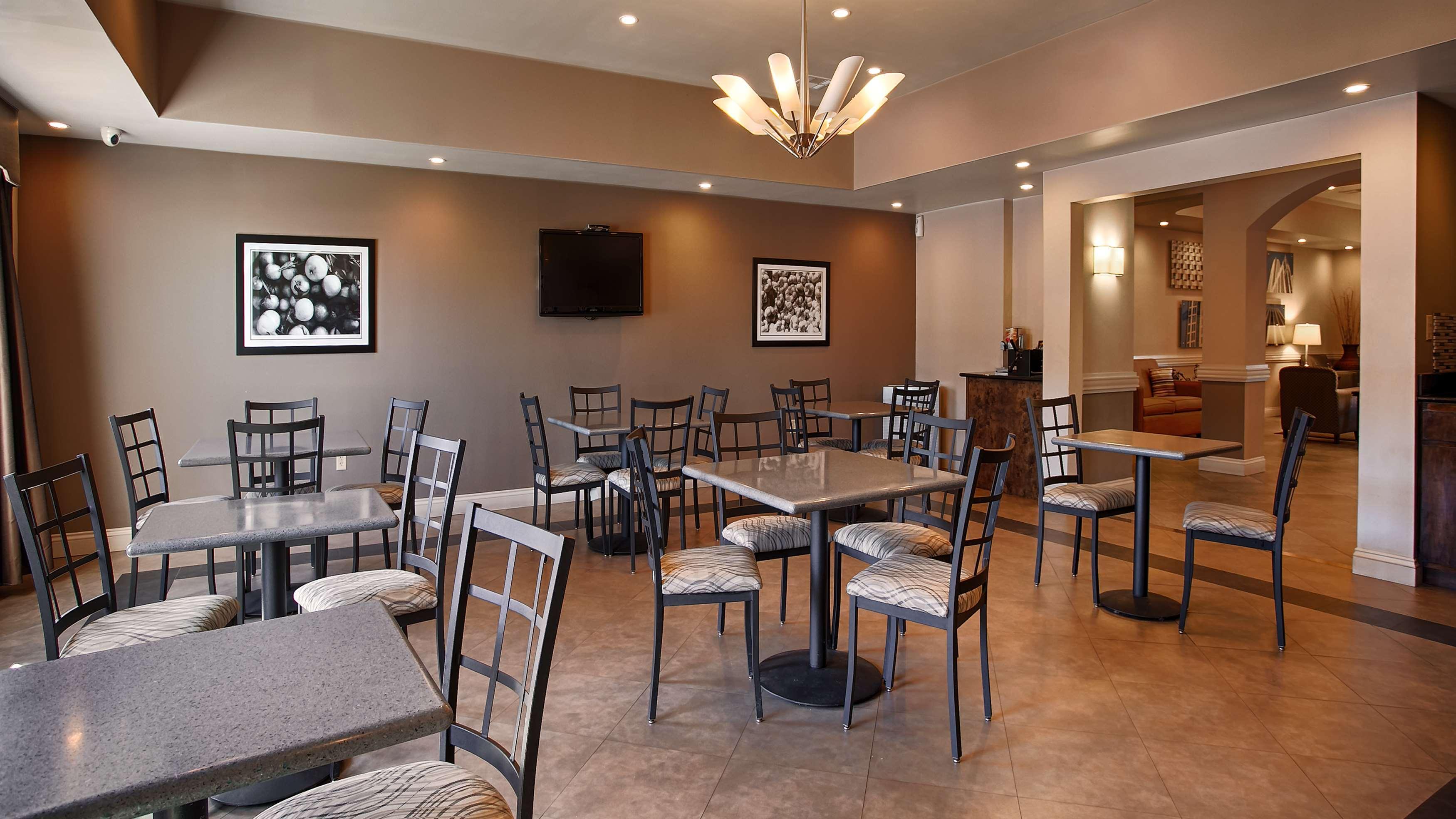 Best Western Abbeville Inn And Suites Exterior photo